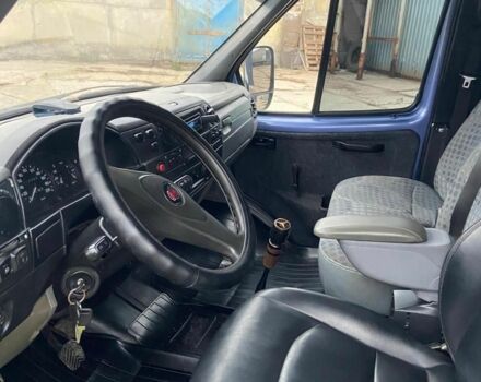 Синій ГАЗ 2752 Соболь, об'ємом двигуна 2.3 л та пробігом 200 тис. км за 3000 $, фото 4 на Automoto.ua
