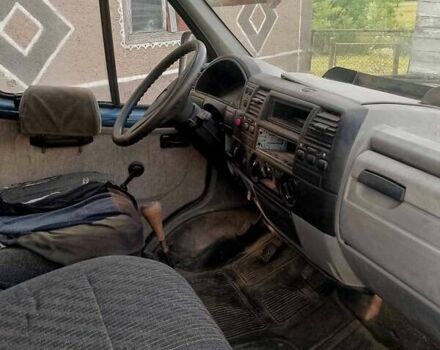 Синій ГАЗ 2752 Соболь, об'ємом двигуна 2.3 л та пробігом 300 тис. км за 1500 $, фото 3 на Automoto.ua