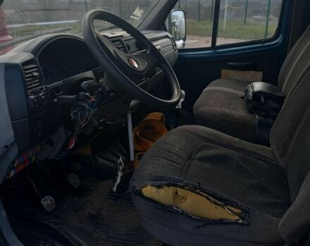 Синий ГАЗ 2752 Соболь, объемом двигателя 2.5 л и пробегом 200 тыс. км за 1500 $, фото 3 на Automoto.ua