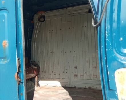 Синий ГАЗ 2752 Соболь, объемом двигателя 2.5 л и пробегом 207 тыс. км за 2000 $, фото 6 на Automoto.ua