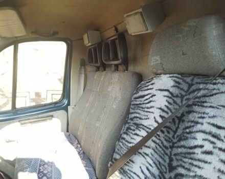Зелений ГАЗ 2752 Соболь, об'ємом двигуна 2 л та пробігом 244 тис. км за 1400 $, фото 6 на Automoto.ua