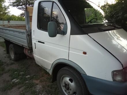 ГАЗ 2818 Газель 2002 в Ромнах на Automoto.ua Белый ГАЗ 2818 Газель, объемом двигателя 3 л и пробегом 300 тыс. км за 2500 $, фото 1 на Automoto.ua