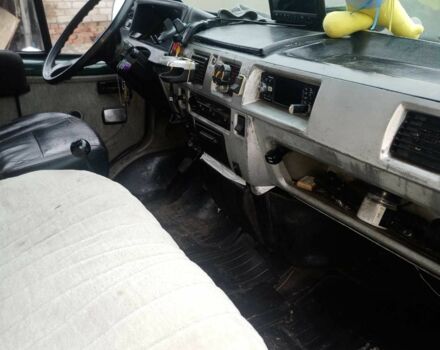 Зеленый ГАЗ 2818 Газель, объемом двигателя 2.4 л и пробегом 800 тыс. км за 2000 $, фото 2 на Automoto.ua