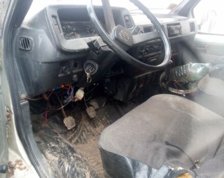 Белый ГАЗ 3102 Волга, объемом двигателя 2.4 л и пробегом 1 тыс. км за 700 $, фото 2 на Automoto.ua