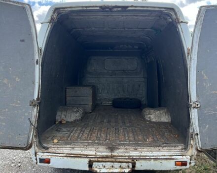 Білий ГАЗ 3102 Волга, об'ємом двигуна 2.9 л та пробігом 150 тис. км за 1500 $, фото 2 на Automoto.ua