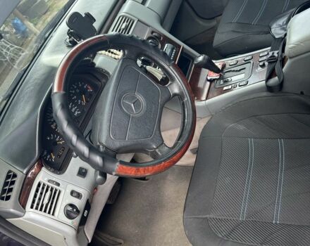 Білий ГАЗ 3102 Волга, об'ємом двигуна 2.3 л та пробігом 300 тис. км за 2600 $, фото 6 на Automoto.ua