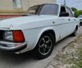 Белый ГАЗ 3102 Волга, объемом двигателя 2.5 л и пробегом 300 тыс. км за 650 $, фото 2 на Automoto.ua