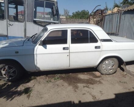 Белый ГАЗ 3102 Волга, объемом двигателя 2 л и пробегом 75 тыс. км за 550 $, фото 3 на Automoto.ua
