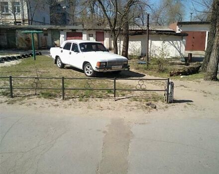 Белый ГАЗ 3102 Волга, объемом двигателя 2.3 л и пробегом 314 тыс. км за 3000 $, фото 8 на Automoto.ua