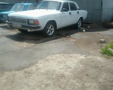 Белый ГАЗ 3102 Волга, объемом двигателя 2.3 л и пробегом 314 тыс. км за 3000 $, фото 9 на Automoto.ua