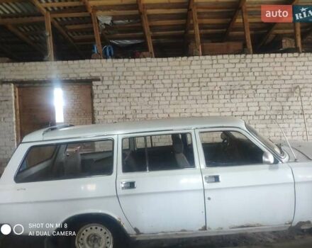 Белый ГАЗ 3102 Волга, объемом двигателя 2.4 л и пробегом 78 тыс. км за 500 $, фото 2 на Automoto.ua