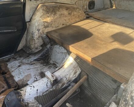 Білий ГАЗ 3102 Волга, об'ємом двигуна 2.4 л та пробігом 89 тис. км за 299 $, фото 9 на Automoto.ua