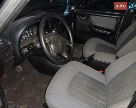 Белый ГАЗ 3102 Волга, объемом двигателя 2.45 л и пробегом 100 тыс. км за 1700 $, фото 8 на Automoto.ua