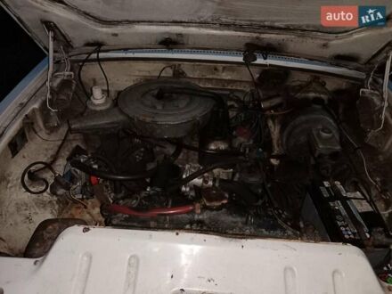 Белый ГАЗ 3102 Волга, объемом двигателя 2.45 л и пробегом 100 тыс. км за 1700 $, фото 1 на Automoto.ua