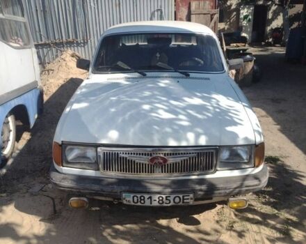 Белый ГАЗ 3102 Волга, объемом двигателя 2 л и пробегом 75 тыс. км за 550 $, фото 1 на Automoto.ua