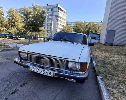 Белый ГАЗ 3102 Волга, объемом двигателя 2.4 л и пробегом 145 тыс. км за 557 $, фото 1 на Automoto.ua