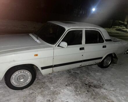 Белый ГАЗ 3102 Волга, объемом двигателя 2.5 л и пробегом 304 тыс. км за 900 $, фото 1 на Automoto.ua