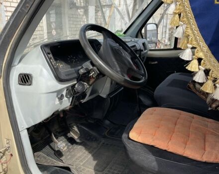 Бежевый ГАЗ 3102 Волга, объемом двигателя 2.9 л и пробегом 100 тыс. км за 1500 $, фото 4 на Automoto.ua