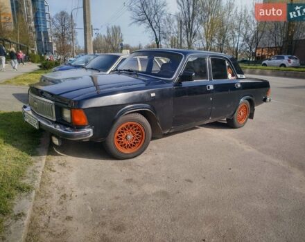 Черный ГАЗ 3102 Волга, объемом двигателя 2.4 л и пробегом 30 тыс. км за 1100 $, фото 1 на Automoto.ua