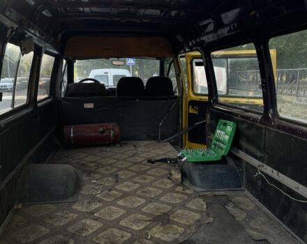 Желтый ГАЗ 3102 Волга, объемом двигателя 0 л и пробегом 100 тыс. км за 1500 $, фото 8 на Automoto.ua