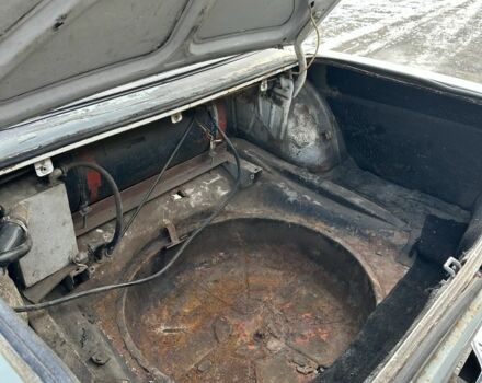 Серый ГАЗ 3102 Волга, объемом двигателя 2.45 л и пробегом 169 тыс. км за 800 $, фото 12 на Automoto.ua