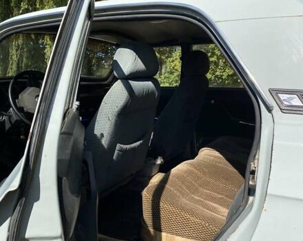 Серый ГАЗ 3102 Волга, объемом двигателя 2.45 л и пробегом 160 тыс. км за 795 $, фото 12 на Automoto.ua