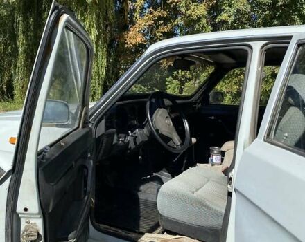 Серый ГАЗ 3102 Волга, объемом двигателя 2.45 л и пробегом 160 тыс. км за 795 $, фото 10 на Automoto.ua