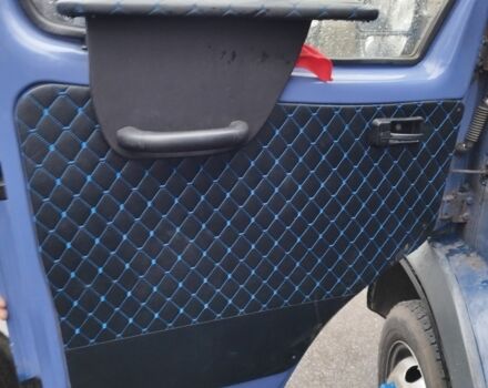 Синий ГАЗ 3102 Волга, объемом двигателя 2.5 л и пробегом 635 тыс. км за 3071 $, фото 6 на Automoto.ua