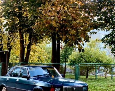 Зелений ГАЗ 3102 Волга, об'ємом двигуна 2.4 л та пробігом 195 тис. км за 2091 $, фото 1 на Automoto.ua