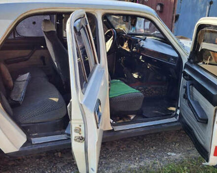 Белый ГАЗ 31029 Волга, объемом двигателя 2.4 л и пробегом 707 тыс. км за 519 $, фото 7 на Automoto.ua