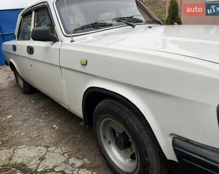Белый ГАЗ 31029 Волга, объемом двигателя 2.4 л и пробегом 180 тыс. км за 1300 $, фото 6 на Automoto.ua