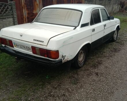 Белый ГАЗ 31029 Волга, объемом двигателя 2.3 л и пробегом 295 тыс. км за 594 $, фото 2 на Automoto.ua