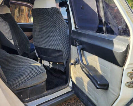 Белый ГАЗ 31029 Волга, объемом двигателя 2.4 л и пробегом 707 тыс. км за 519 $, фото 9 на Automoto.ua