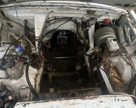 Белый ГАЗ 31029 Волга, объемом двигателя 2.4 л и пробегом 444 тыс. км за 299 $, фото 4 на Automoto.ua