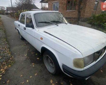 Белый ГАЗ 31029 Волга, объемом двигателя 2.4 л и пробегом 444 тыс. км за 299 $, фото 5 на Automoto.ua