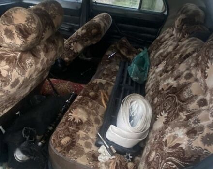 Белый ГАЗ 31029 Волга, объемом двигателя 2.4 л и пробегом 444 тыс. км за 299 $, фото 4 на Automoto.ua