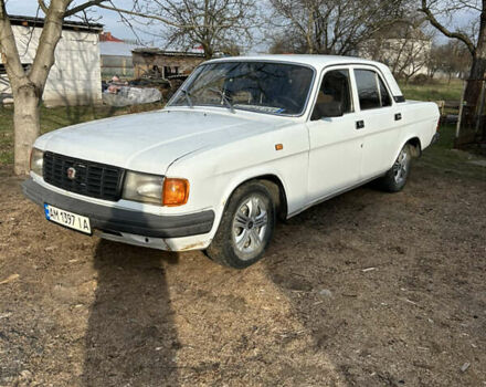 Белый ГАЗ 31029 Волга, объемом двигателя 2.4 л и пробегом 233 тыс. км за 1100 $, фото 2 на Automoto.ua