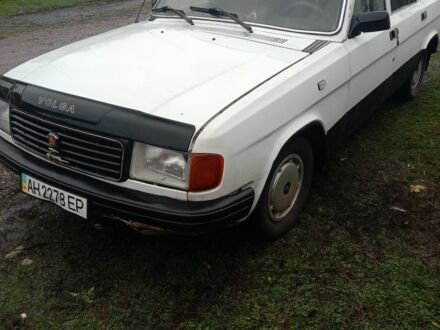 Белый ГАЗ 31029 Волга, объемом двигателя 2.3 л и пробегом 295 тыс. км за 594 $, фото 1 на Automoto.ua