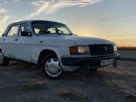 ГАЗ 31029 Волга 1993 в Ровно на Automoto.ua Белый ГАЗ 31029 Волга, объемом двигателя 2.4 л и пробегом 39 тыс. км за 650 $, фото 1 на Automoto.ua