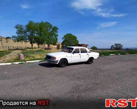 Белый ГАЗ 31029 Волга, объемом двигателя 2 л и пробегом 200 тыс. км за 1050 $, фото 1 на Automoto.ua