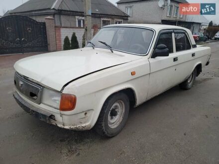 ГАЗ 31029 Волга 1994 у Кам'янське (Дніпродзержинськ) на Automoto.ua Білий ГАЗ 31029 Волга, об'ємом двигуна 2.4 л та пробігом 96 тис. км за 600 $, фото 1 на Automoto.ua