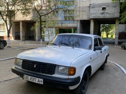 ГАЗ 31029 Волга 1996 у Кам'янське (Дніпродзержинськ) на Automoto.ua Білий ГАЗ 31029 Волга, об'ємом двигуна 2.5 л та пробігом 268 тис. км за 509 $, фото 1 на Automoto.ua