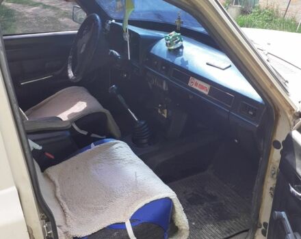 Бежевый ГАЗ 31029 Волга, объемом двигателя 2 л и пробегом 145 тыс. км за 550 $, фото 3 на Automoto.ua