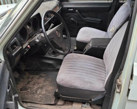 Сірий ГАЗ 31029 Волга, об'ємом двигуна 2.4 л та пробігом 7 тис. км за 710 $, фото 4 на Automoto.ua