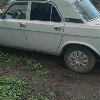 ГАЗ 31029 Волга 1994 у Синельниковом на Automoto.ua Сірий ГАЗ 31029 Волга, об'ємом двигуна 2.4 л та пробігом 100 тис. км за 556 $, фото 1 на Automoto.ua