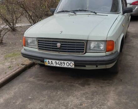 Серый ГАЗ 31029 Волга, объемом двигателя 2.5 л и пробегом 70 тыс. км за 1000 $, фото 1 на Automoto.ua