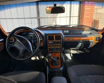 Сірий ГАЗ 3105, об'ємом двигуна 2.3 л та пробігом 112 тис. км за 4000 $, фото 1 на Automoto.ua