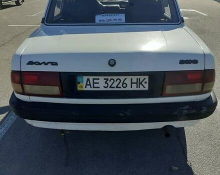 Білий ГАЗ 3110 Волга, об'ємом двигуна 2.4 л та пробігом 300 тис. км за 1050 $, фото 3 на Automoto.ua