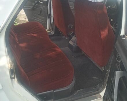 Белый ГАЗ 3110 Волга, объемом двигателя 2.4 л и пробегом 200 тыс. км за 1400 $, фото 3 на Automoto.ua