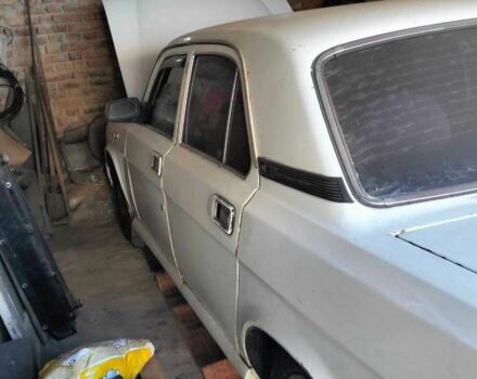 Белый ГАЗ 3110 Волга, объемом двигателя 2.5 л и пробегом 250 тыс. км за 700 $, фото 2 на Automoto.ua